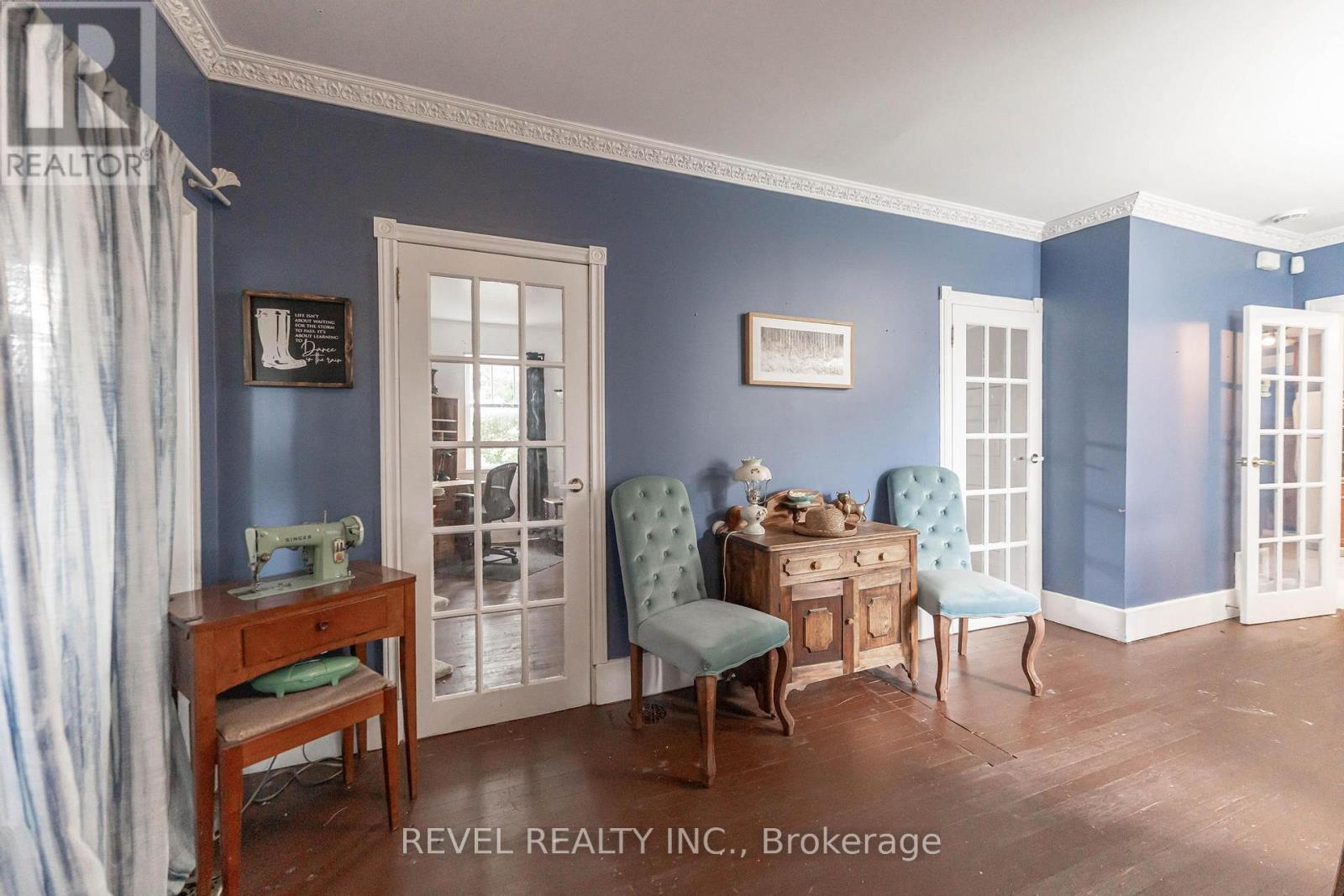 Photo 16 of 11 Elmwood Avenue, St Catharines ON