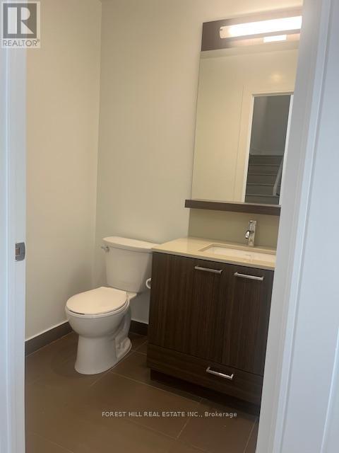 Photo 5 of Th 9 310 Tweedsmuir Avenue, Toronto ON