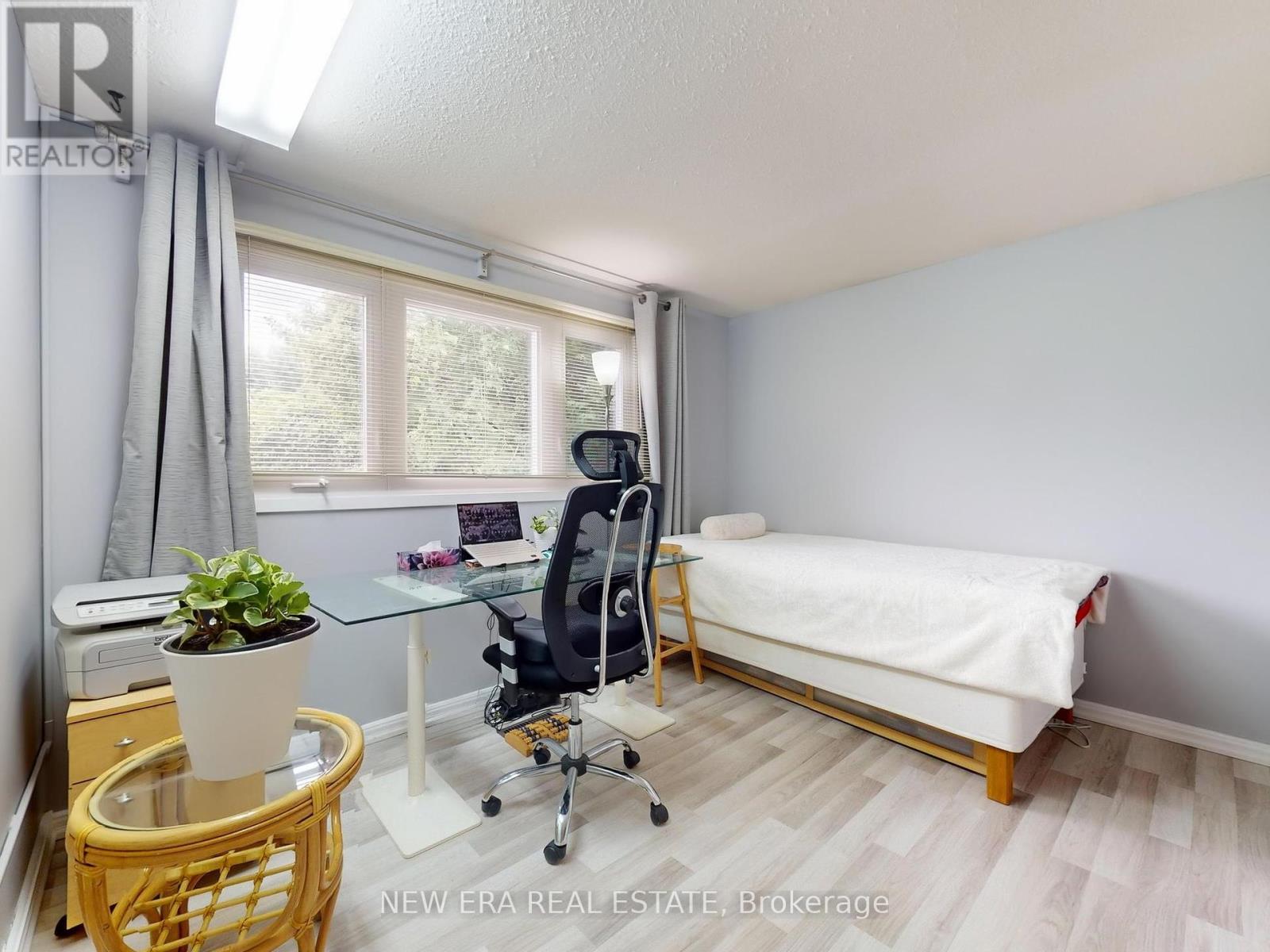 Photo 23 of 2669 Inlake Court, Mississauga ON