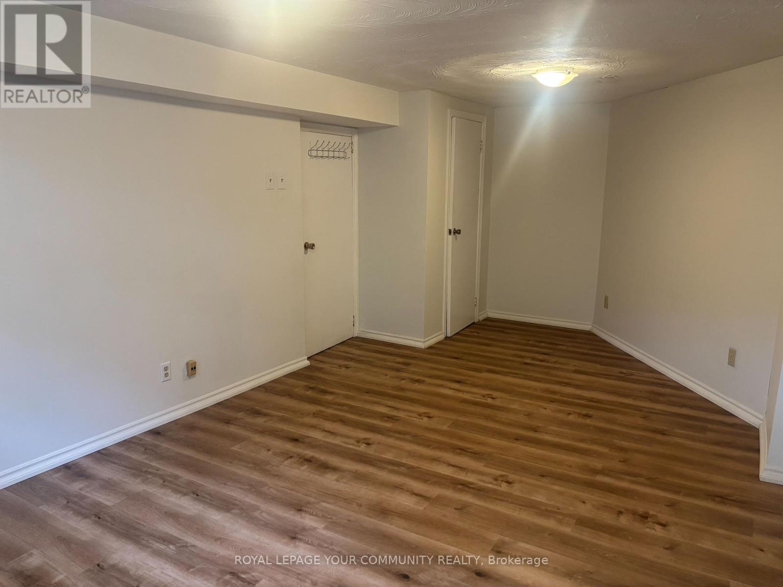 Photo 17 of 45 Netherford Road, Vaughan ON