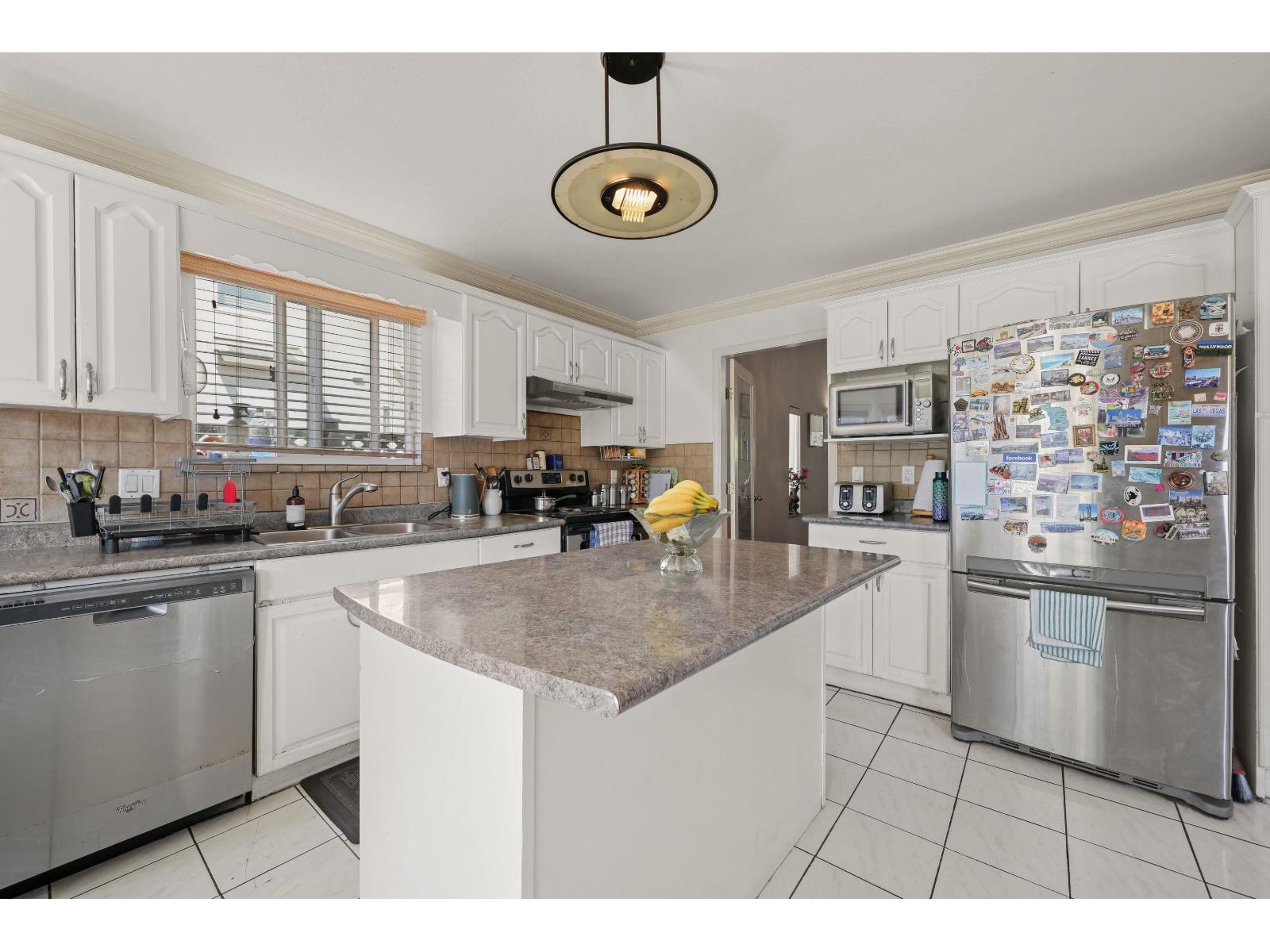 Photo 13 of 7137 132 Street, Surrey BC