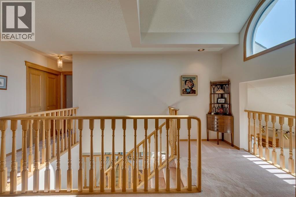 Single Family House for Sale in  Evergreen Hill SW Evergreen Calgary 