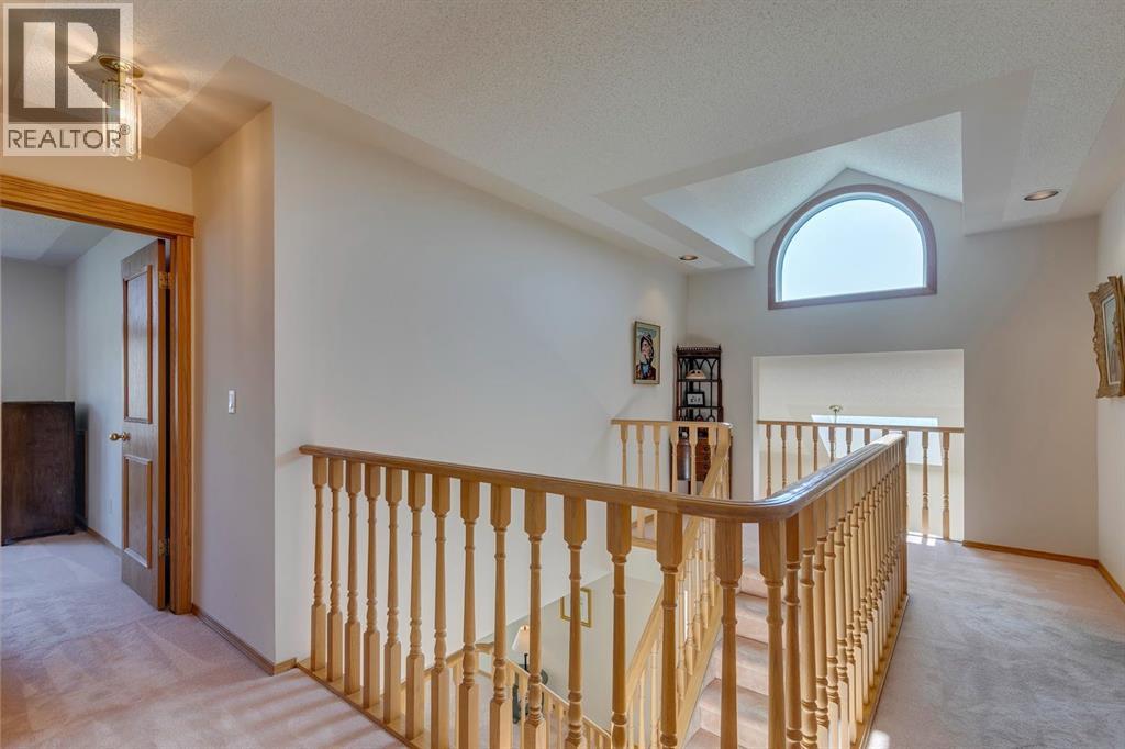 Single Family House for Sale in  Evergreen Hill SW Evergreen Calgary 