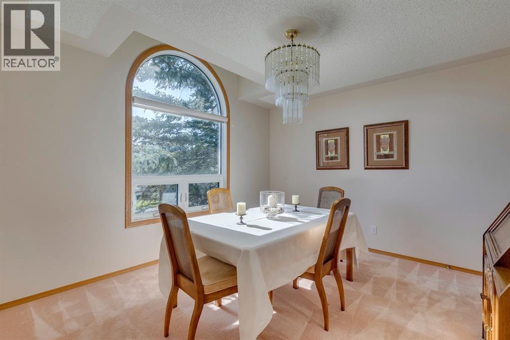 Single Family House for Sale in  Evergreen Hill SW Evergreen Calgary 