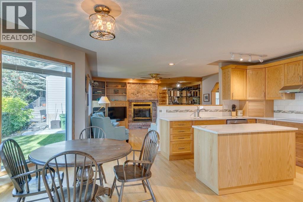 Single Family House for Sale in  Evergreen Hill SW Evergreen Calgary 
