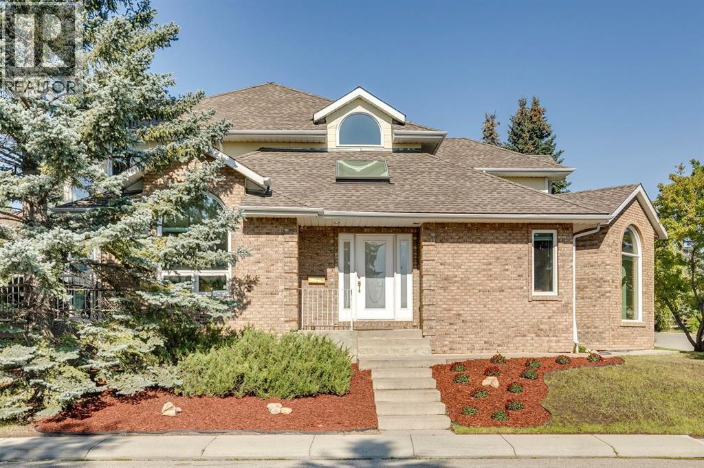 Single Family House for Sale in  Evergreen Hill SW Evergreen Calgary 