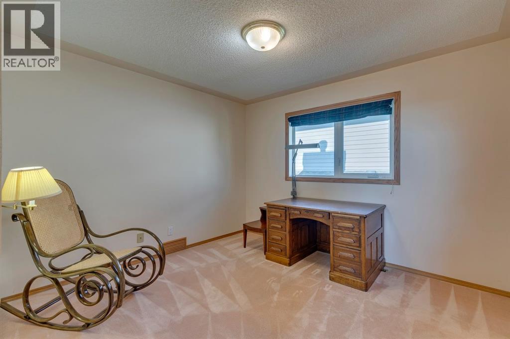 Single Family House for Sale in  Evergreen Hill SW Evergreen Calgary 