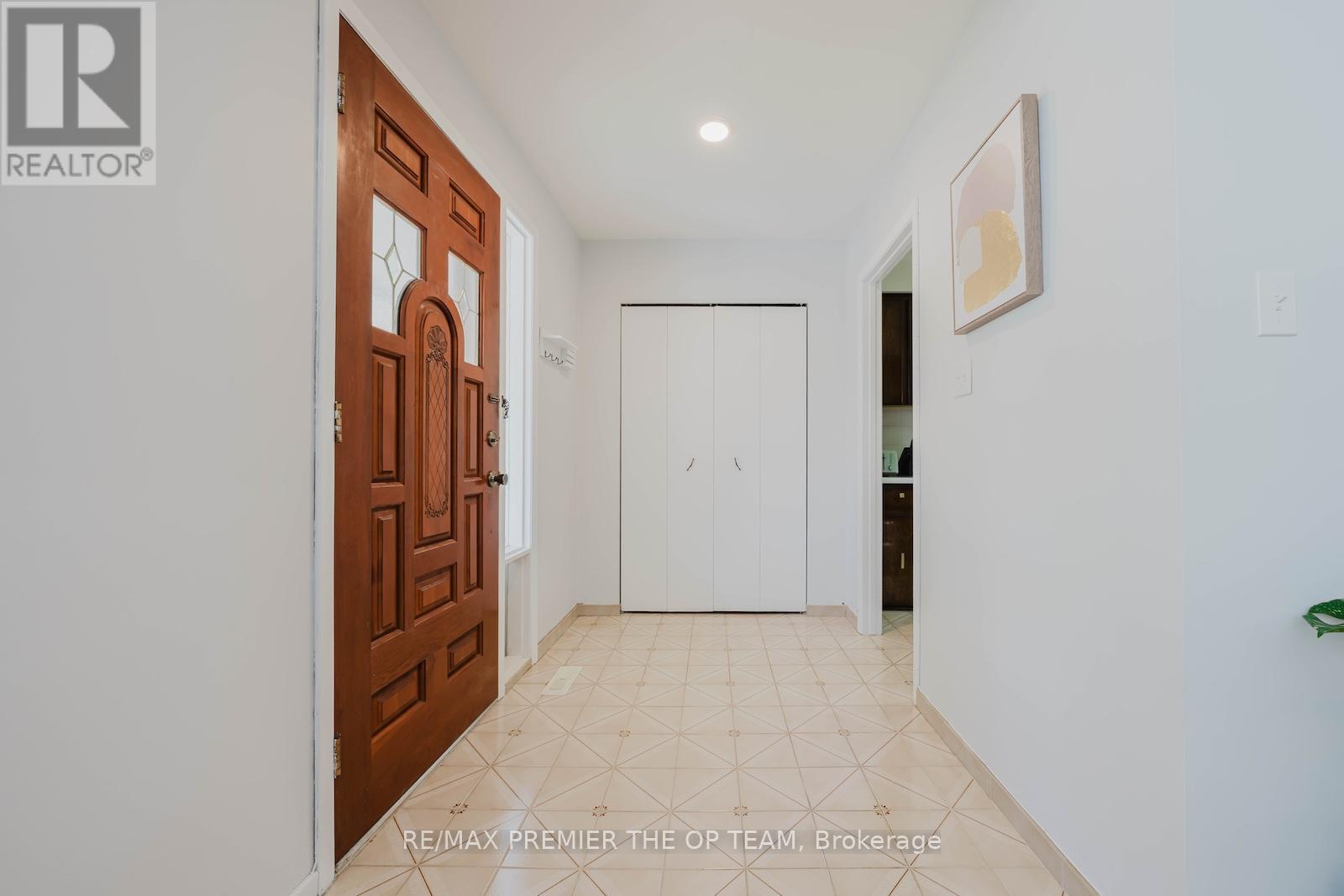 Photo 6 of 2939 Islington Avenue, Toronto ON