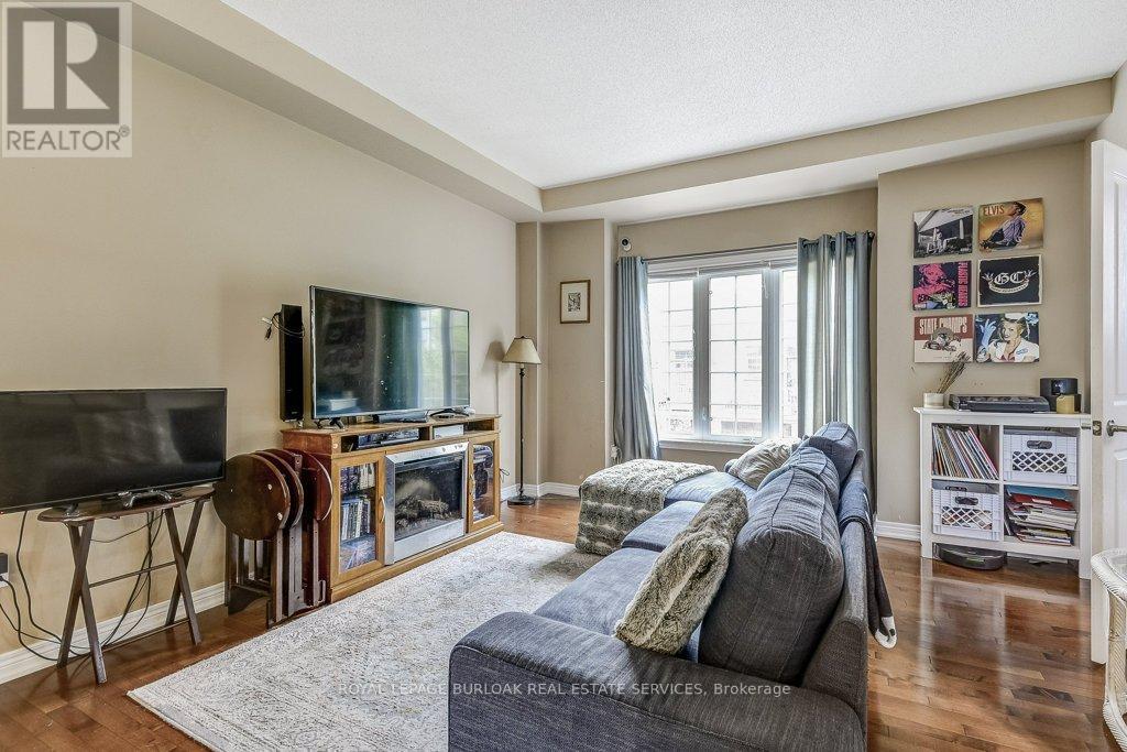 Photo 13 of 13 4165 Upper Middle Road, Burlington ON