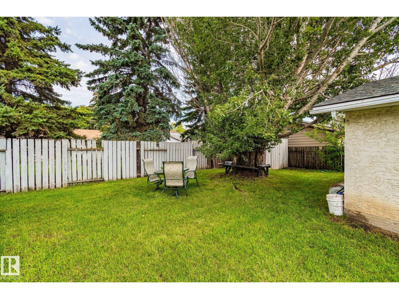 Photo 40 of 9501 98 A St, Morinville AB