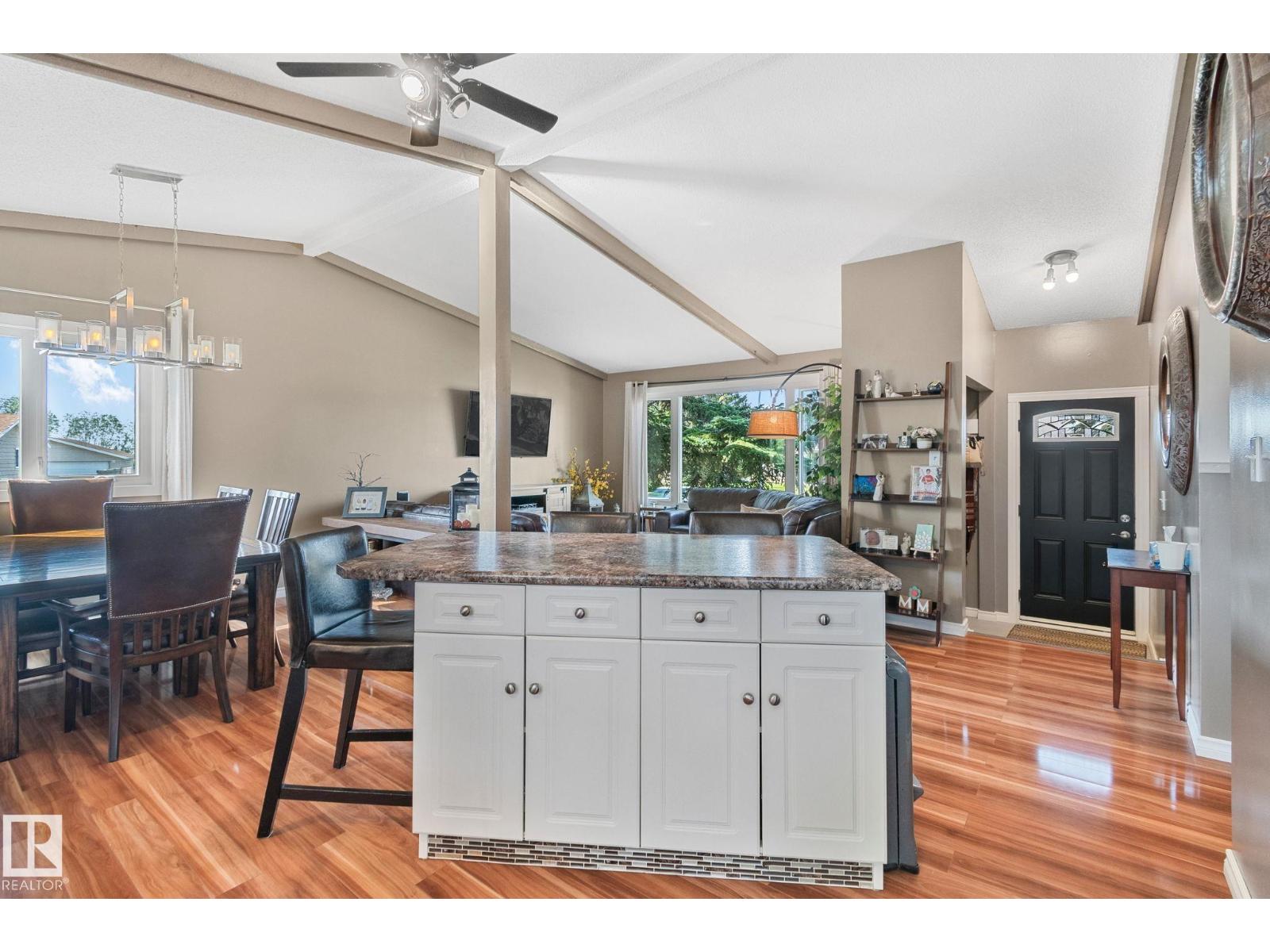 Photo 7 of 9501 98 A St, Morinville AB