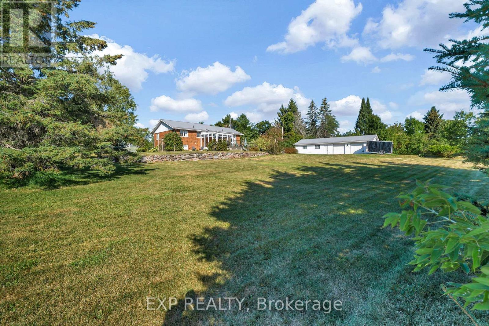 Photo 42 of 112 Stoco Road, Tweed ON