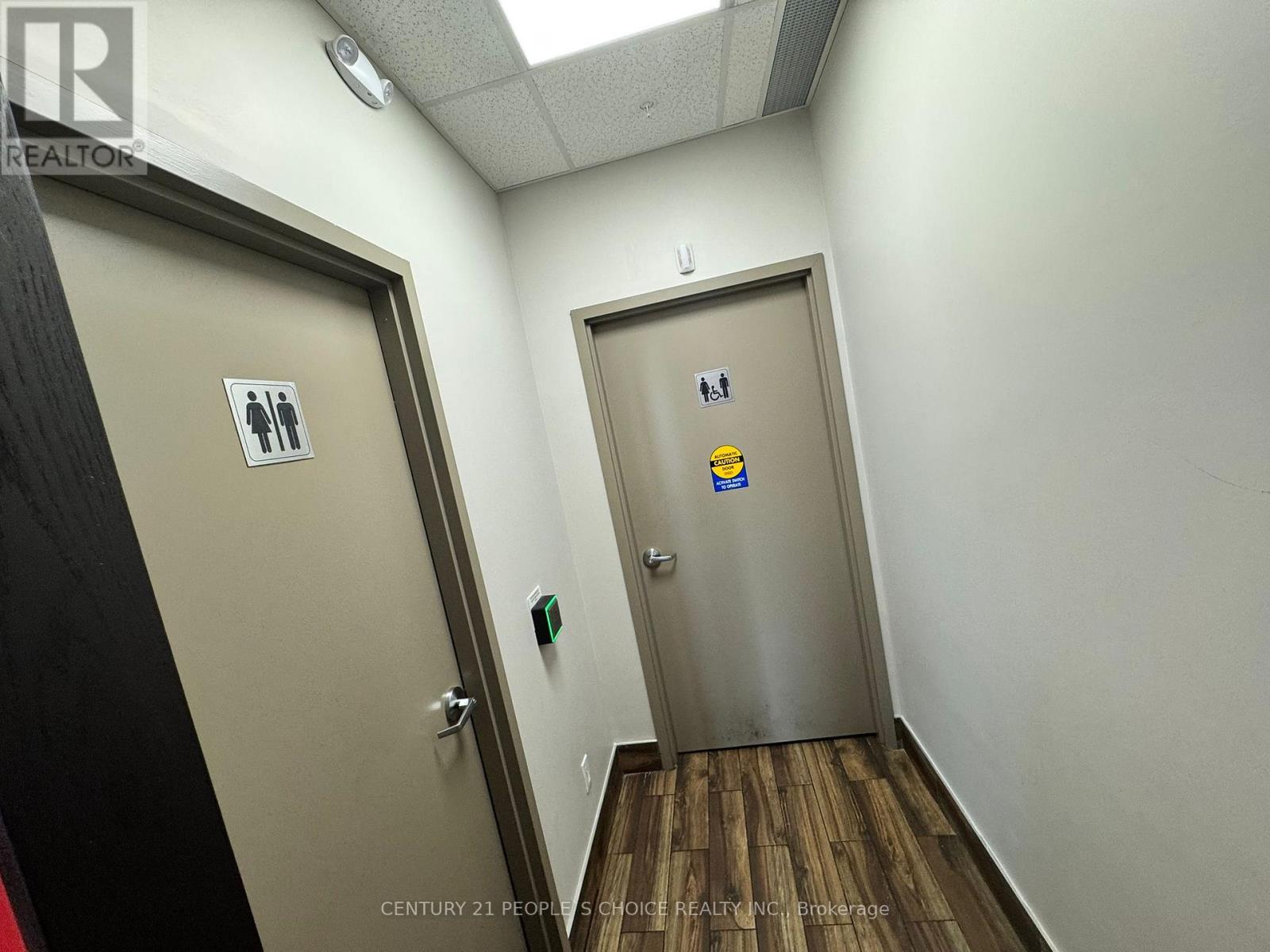 Photo 5 of 14 1575 Upper Ottawa Street, Hamilton ON