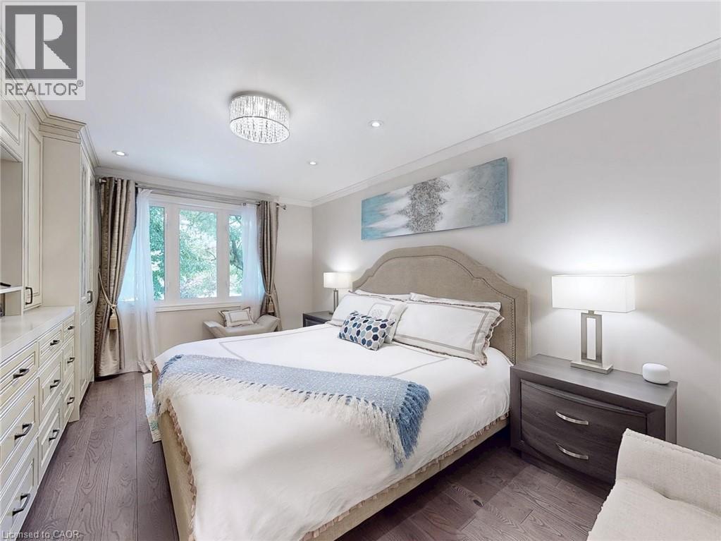 Photo 18 of 2200 Glenwood School Drive Unit 48, Burlington ON