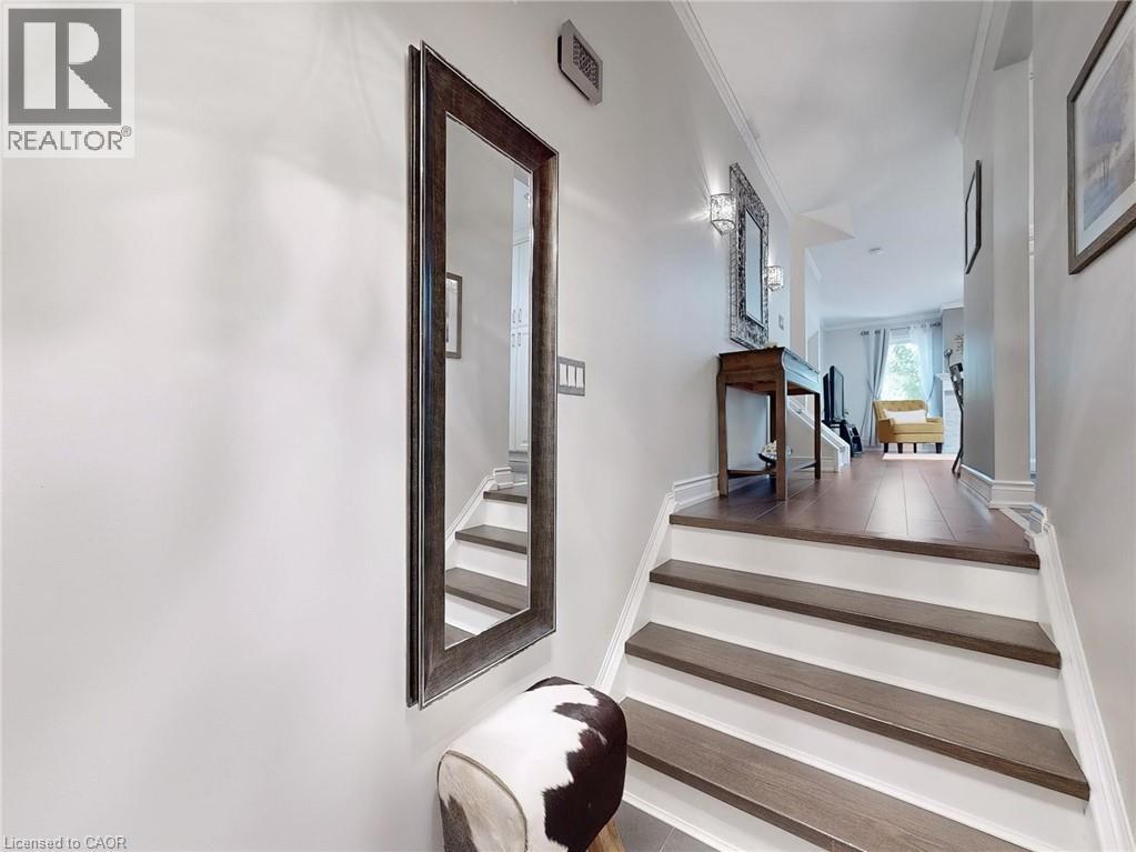 Photo 4 of 2200 Glenwood School Drive Unit 48, Burlington ON
