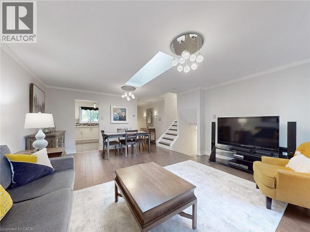 Photo 9 of 2200 Glenwood School Drive Unit 48, Burlington ON