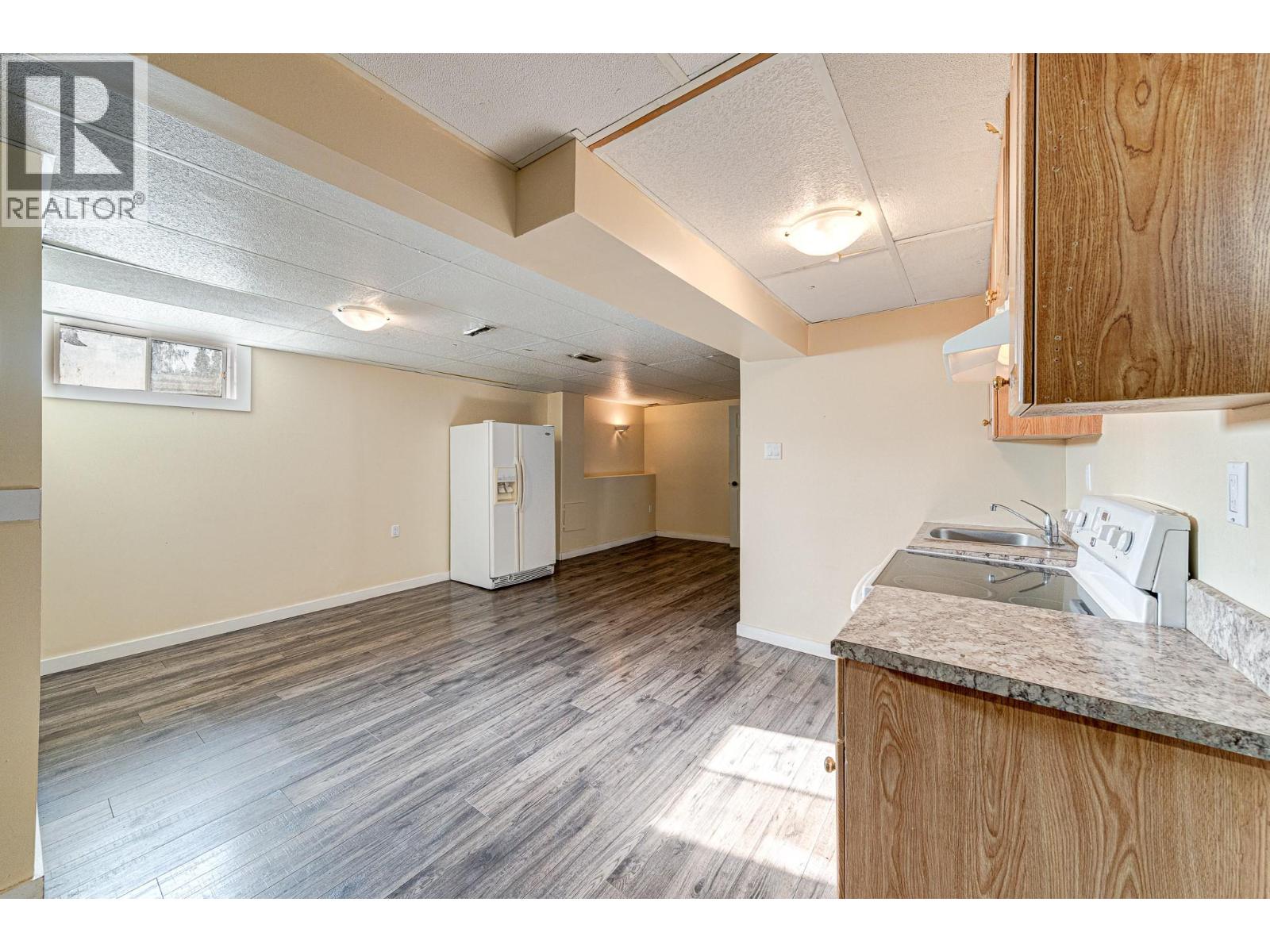 Photo 28 of 850 Minto Crescent, Elkford BC