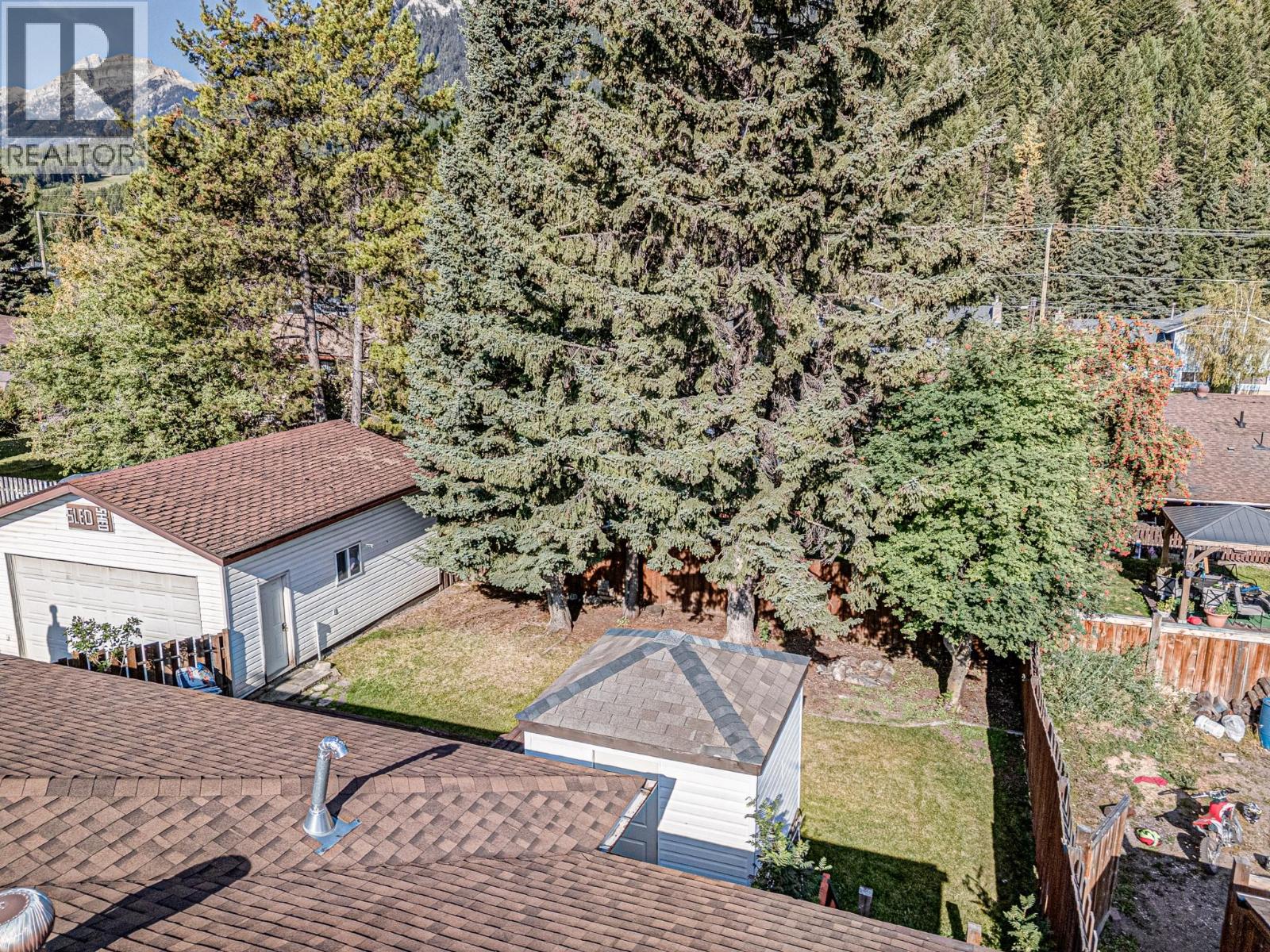 Photo 61 of 850 Minto Crescent, Elkford BC