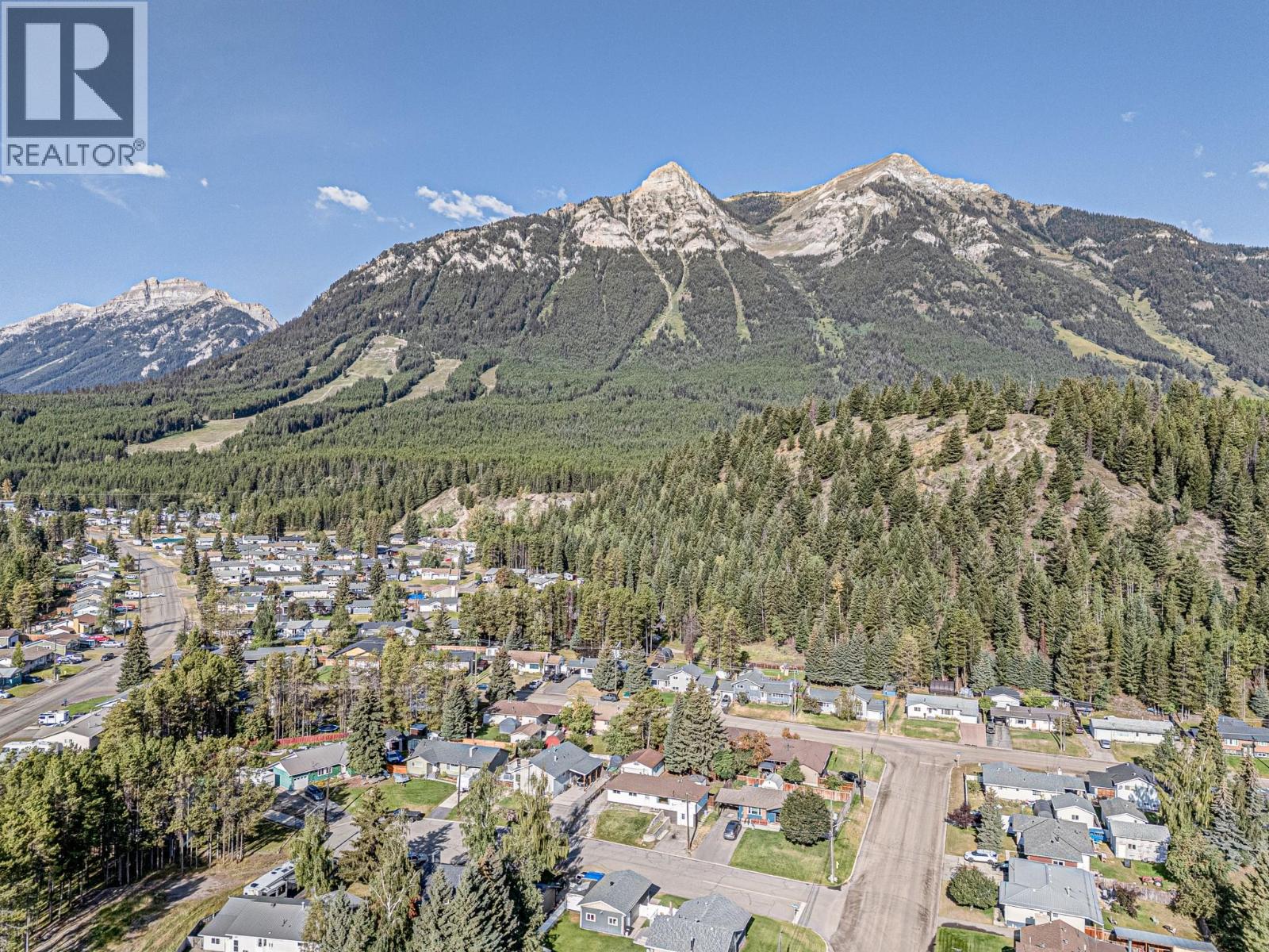 Photo 64 of 850 Minto Crescent, Elkford BC
