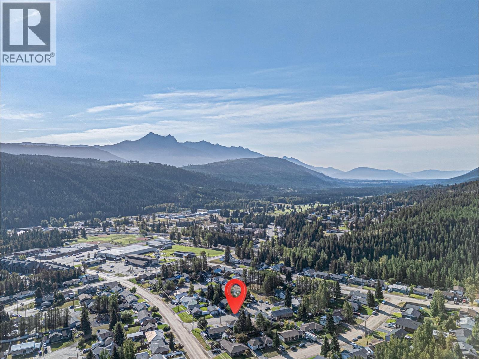 Photo 68 of 850 Minto Crescent, Elkford BC