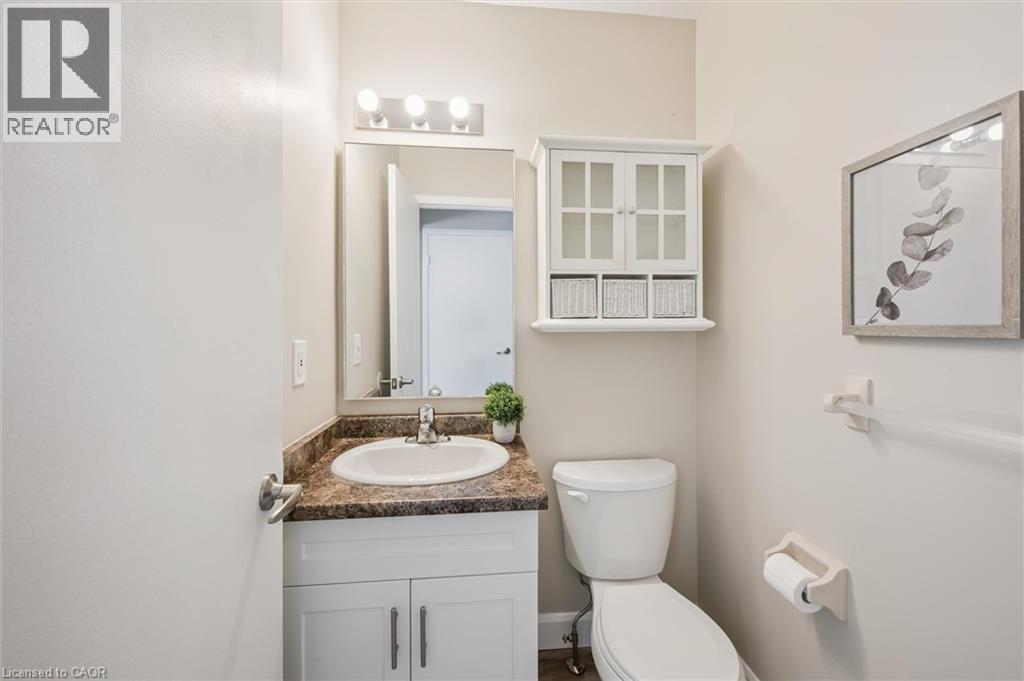 Photo 16 of 476 Kingscourt Drive Unit 22, Waterloo ON