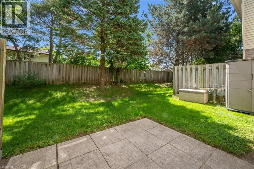 Photo 29 of 476 Kingscourt Drive Unit 22, Waterloo ON