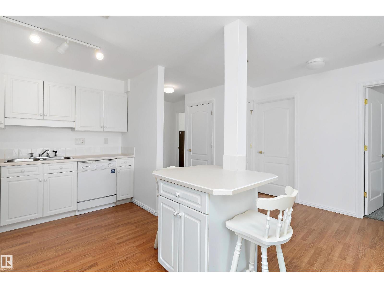 Photo 7 of 215 6220 Fulton Rd Nw, Edmonton AB
