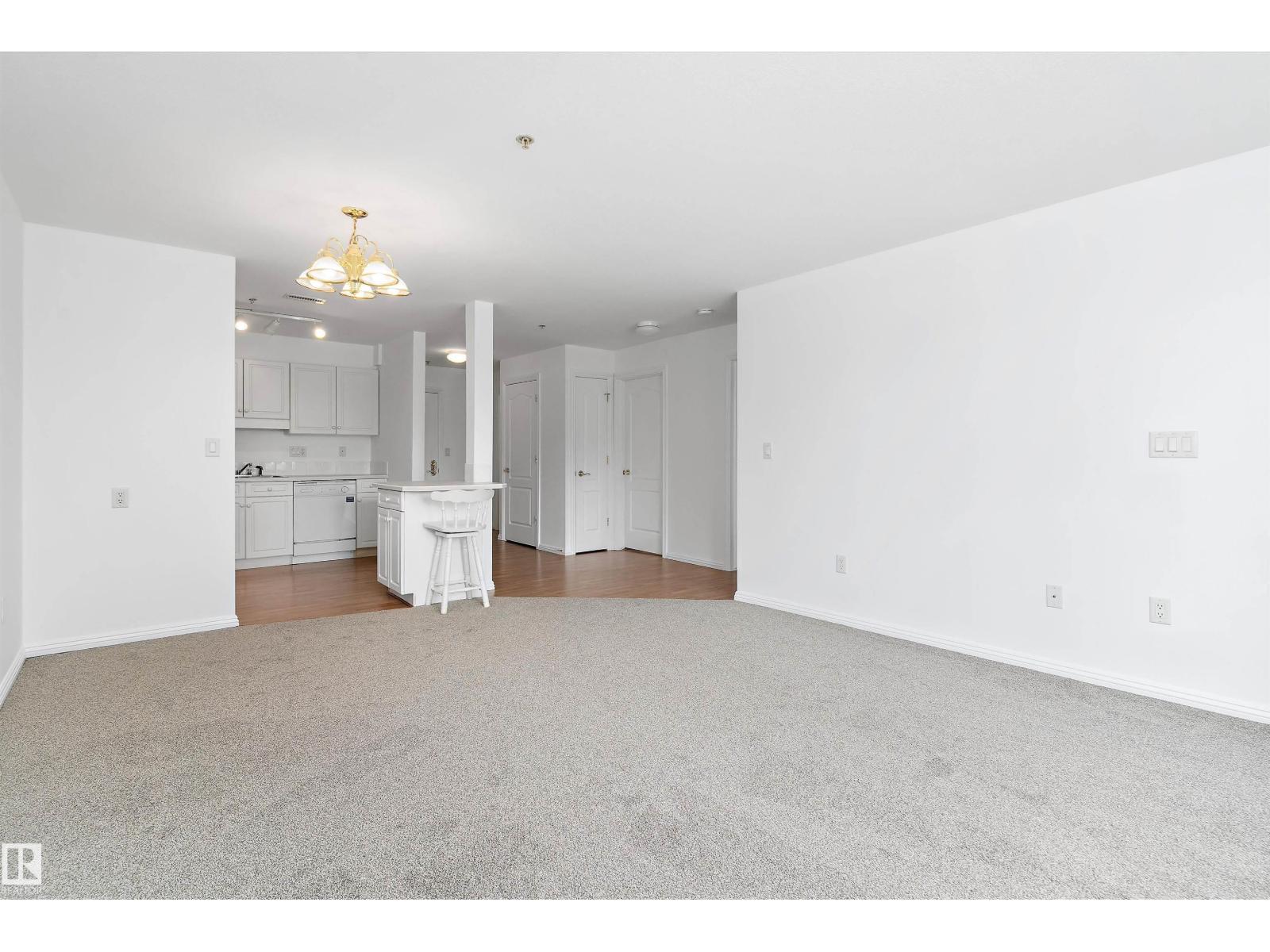 Photo 13 of 215 6220 Fulton Rd Nw, Edmonton AB
