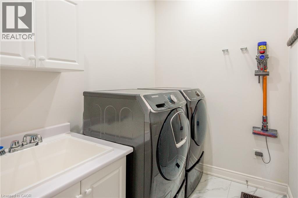 Photo 10 of 95 Goodwin Crescent Unit Upper, Milton ON