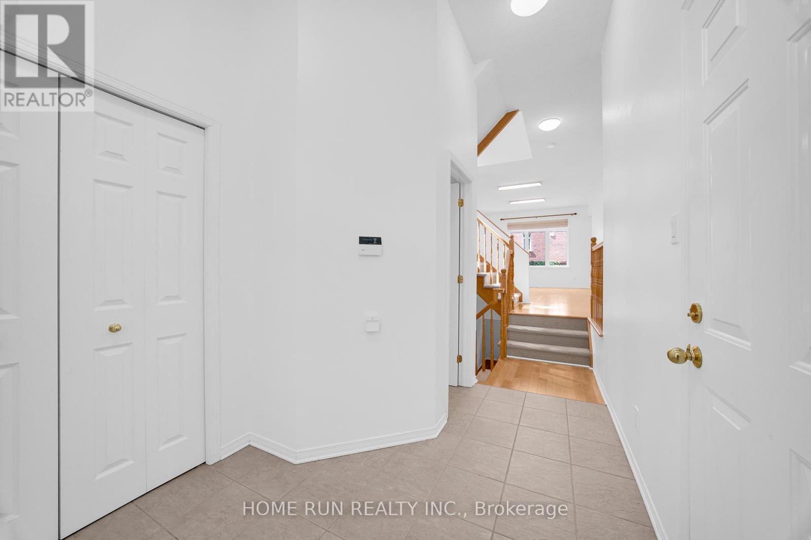 Photo 13 of 3438 Wyman Crescent, Ottawa ON
