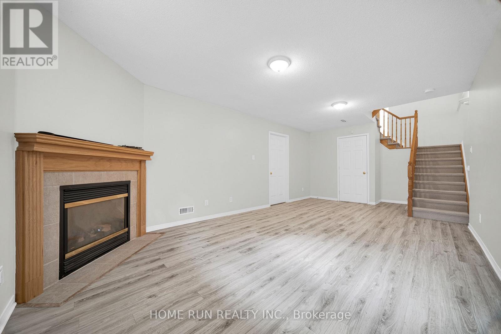 Photo 24 of 3438 Wyman Crescent, Ottawa ON