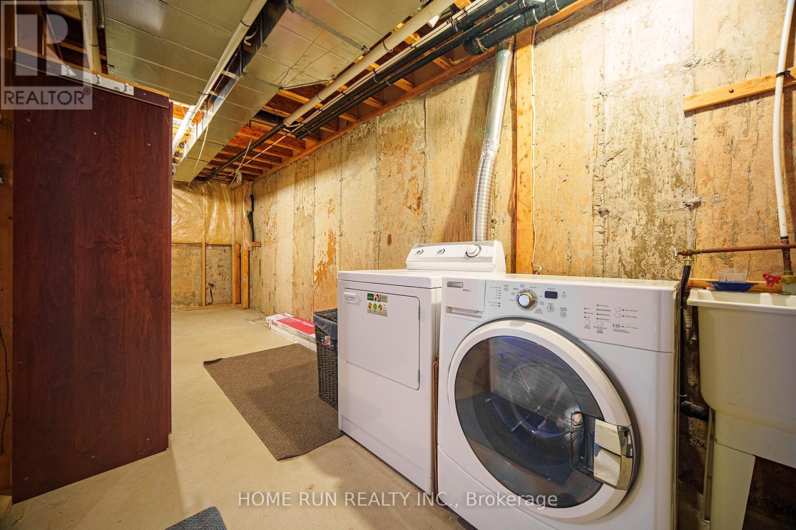 Photo 26 of 3438 Wyman Crescent, Ottawa ON