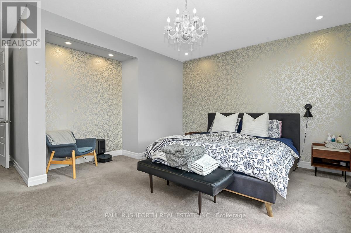 Photo 15 of 133 Mandalay Street, Ottawa ON