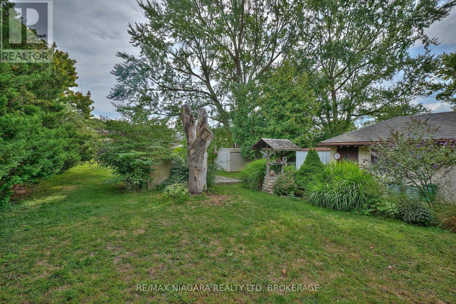 Photo 10 of 6112 Montrose Road, Niagara Falls ON