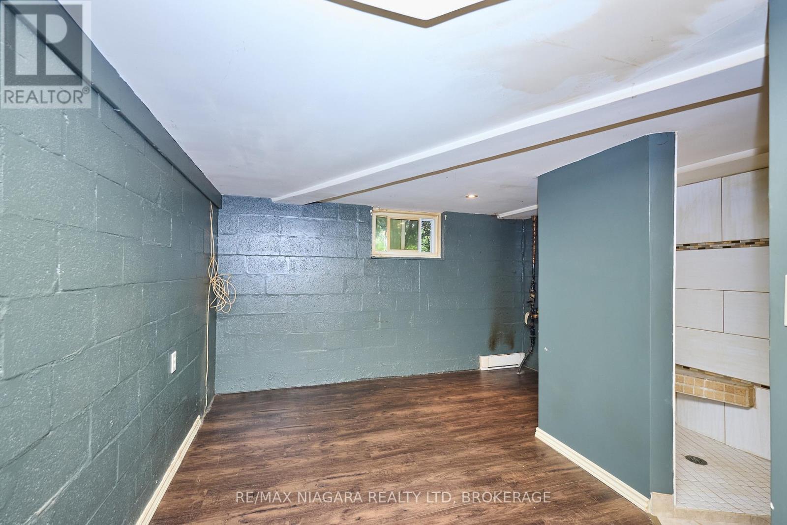 Photo 31 of 6112 Montrose Road, Niagara Falls ON