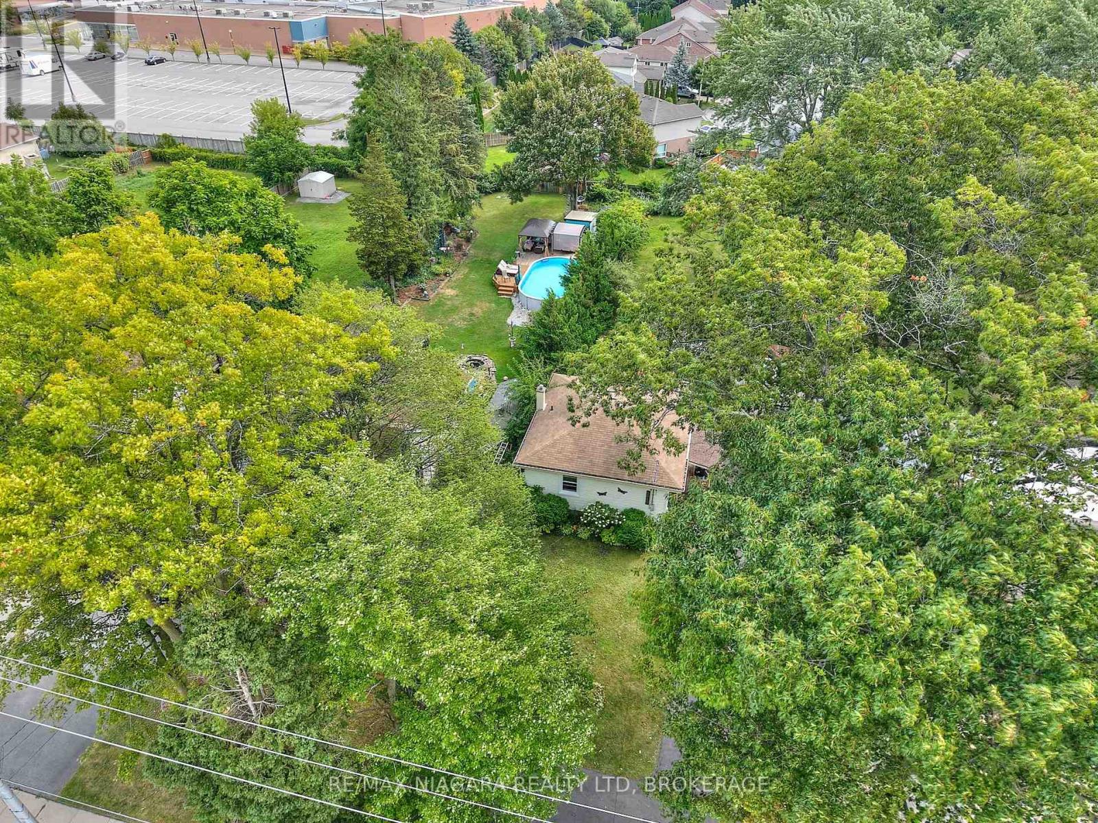 Photo 36 of 6112 Montrose Road, Niagara Falls ON
