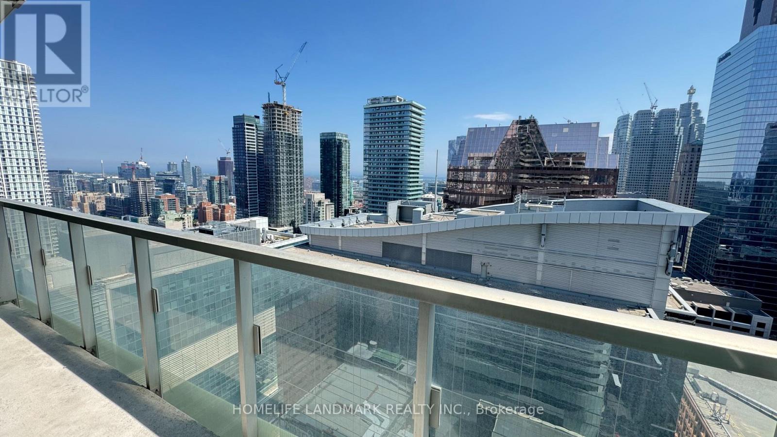 Photo 11 of 2808 197 Yonge Street, Toronto ON