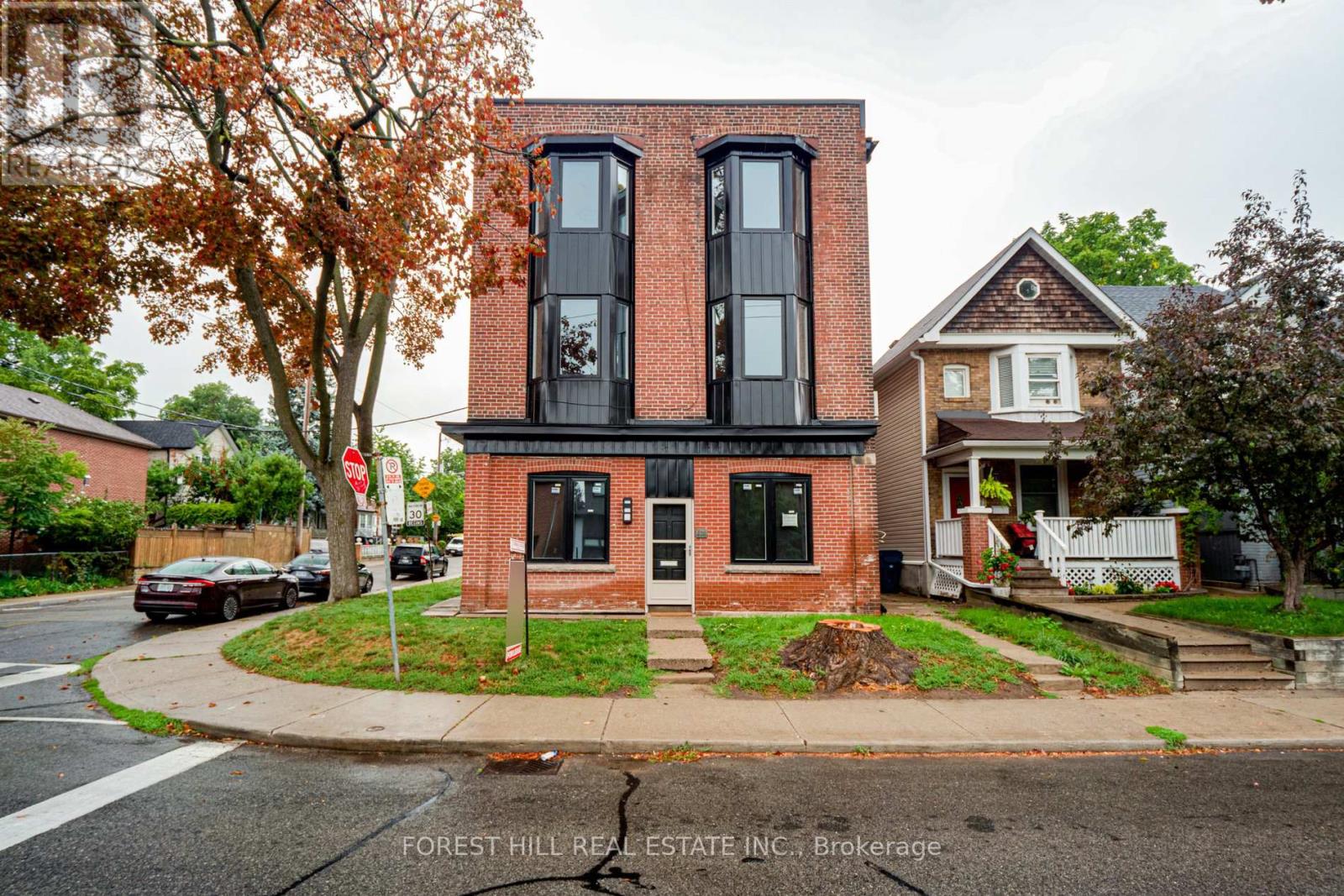 Photo 1 of 2 1 Greensides Avenue, Toronto ON