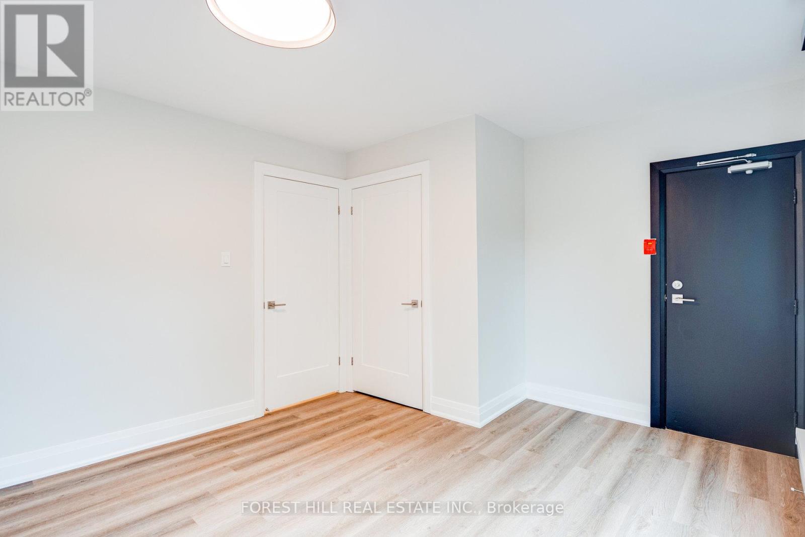 Photo 21 of 2 1 Greensides Avenue, Toronto ON