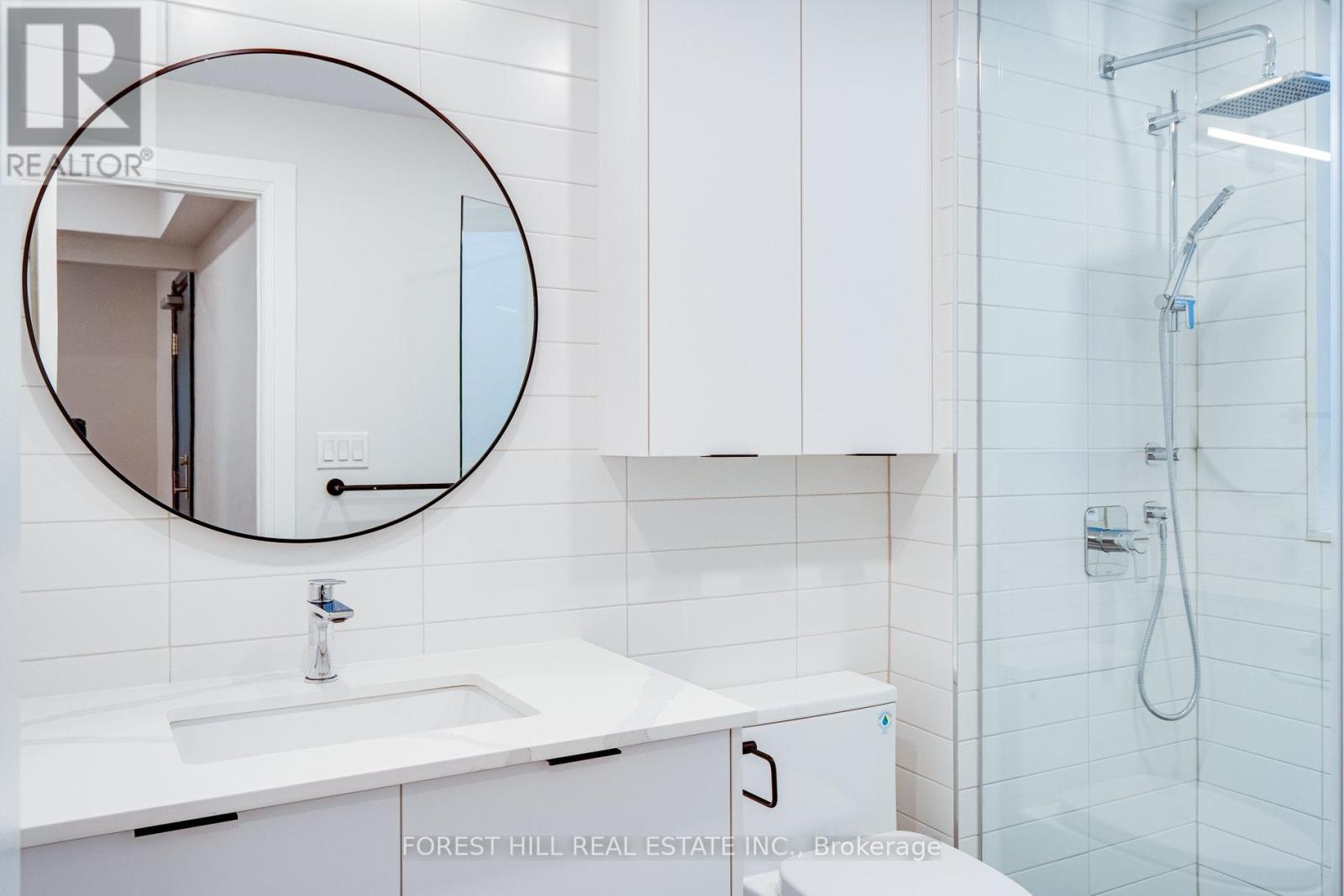 Photo 25 of 2 1 Greensides Avenue, Toronto ON