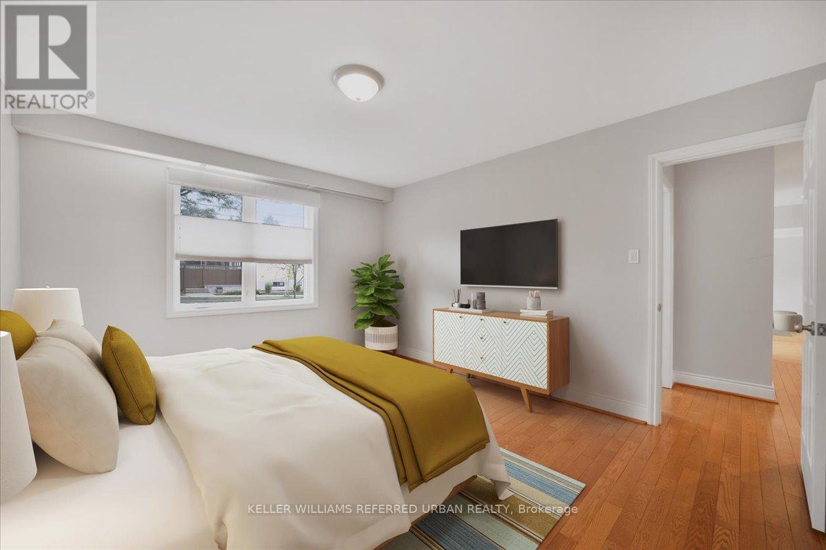 Photo 19 of 182 Park Home Avenue, Toronto ON
