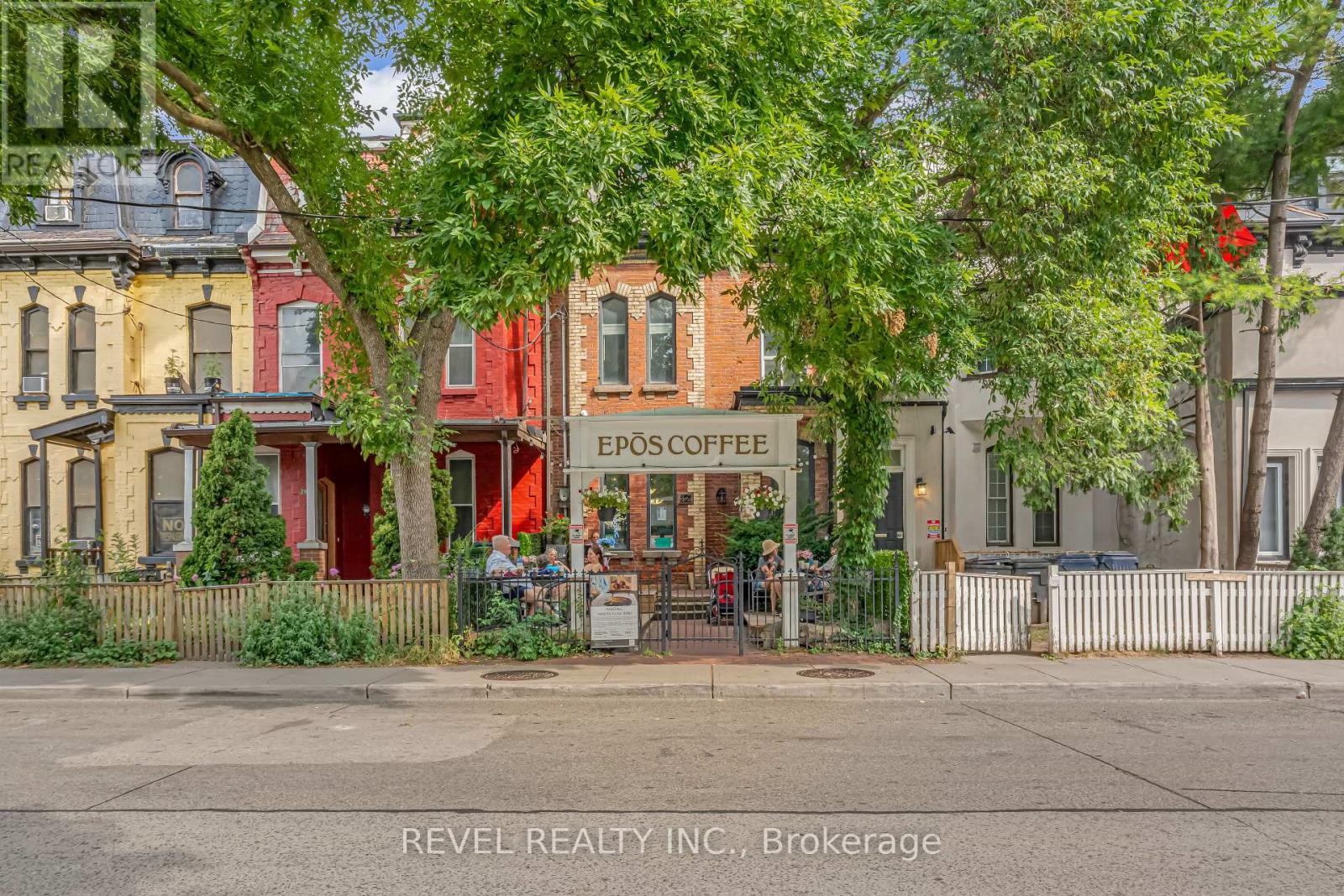 Photo 1 of 290 Gerrard Street E, Toronto ON