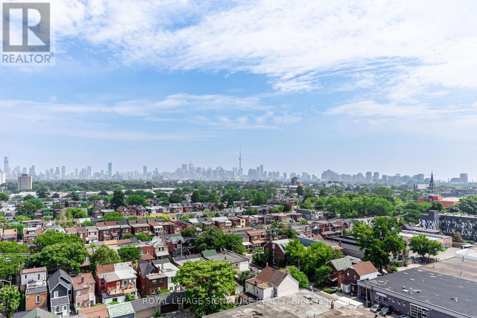 Photo 6 of Lph 11 181 Sterling Road, Toronto ON