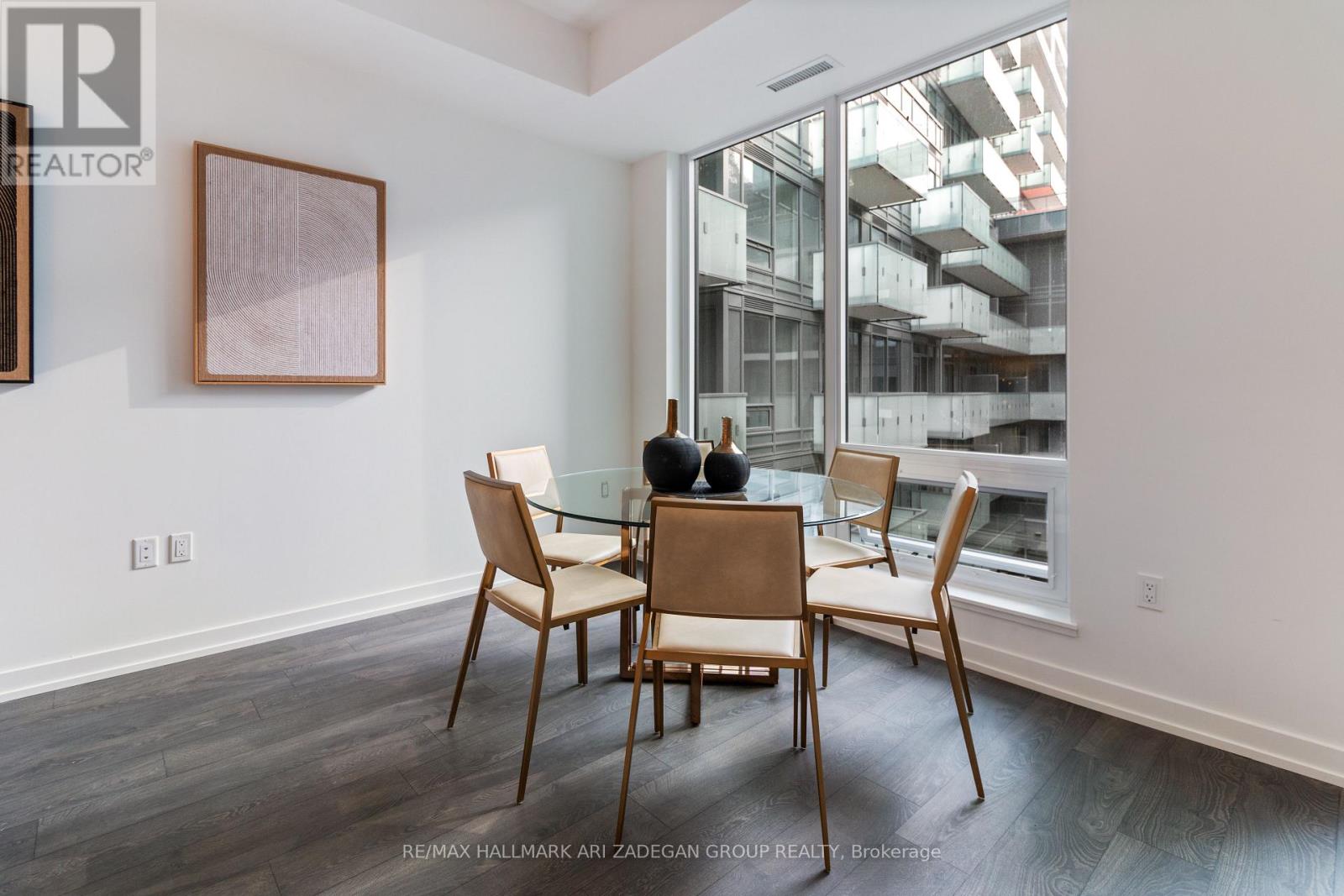 Photo 14 of S 607 8 Olympic Gdn Drive, Toronto ON