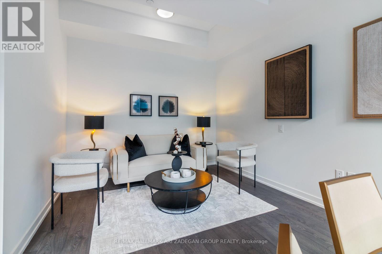 Photo 15 of S 607 8 Olympic Gdn Drive, Toronto ON