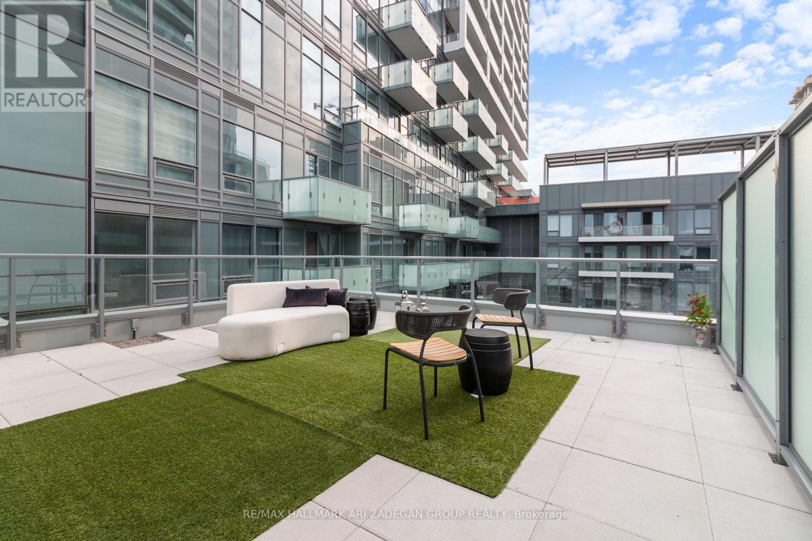 Photo 36 of S 607 8 Olympic Gdn Drive, Toronto ON