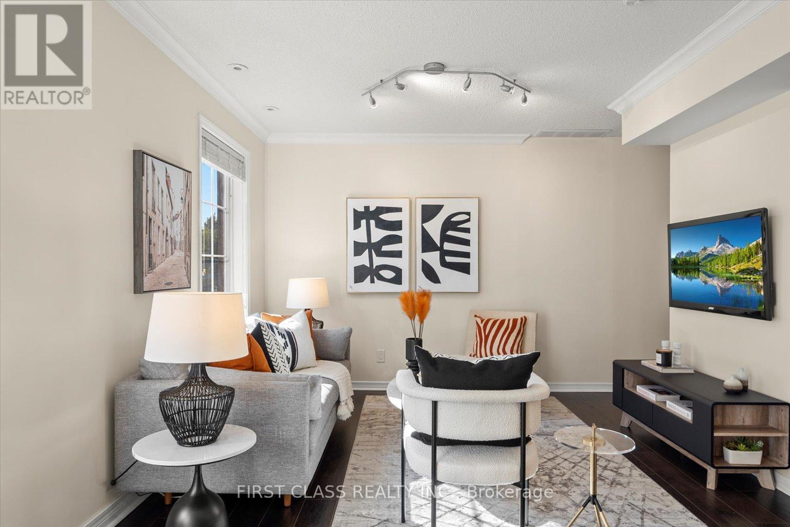 Photo 14 of 326 3 Everson Drive, Toronto ON