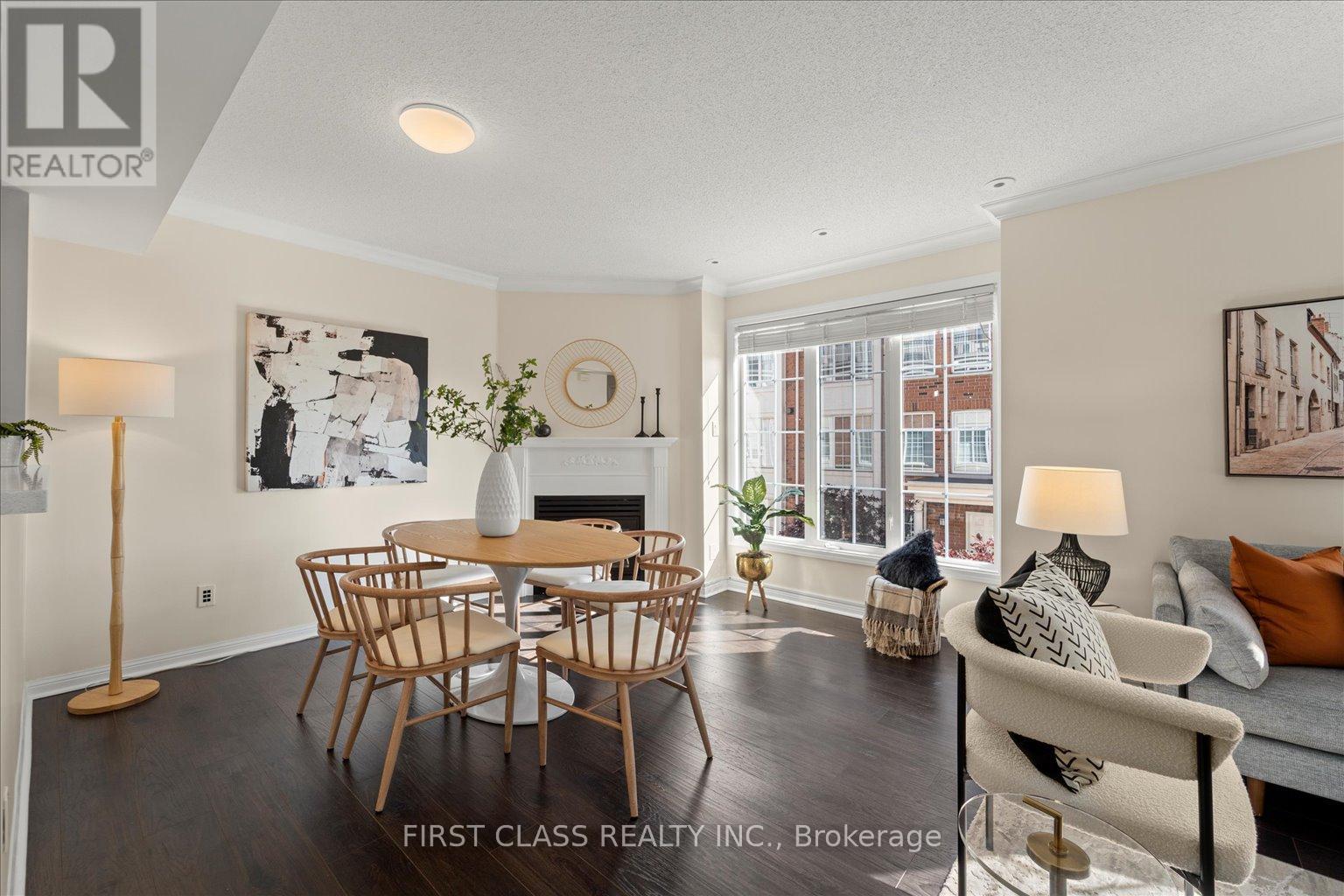 Photo 18 of 326 3 Everson Drive, Toronto ON