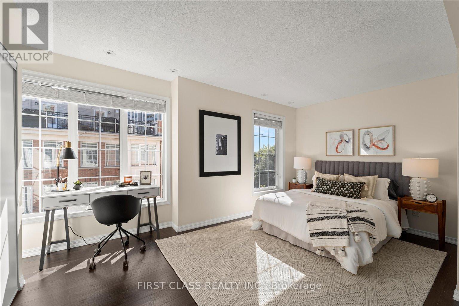 Photo 24 of 326 3 Everson Drive, Toronto ON
