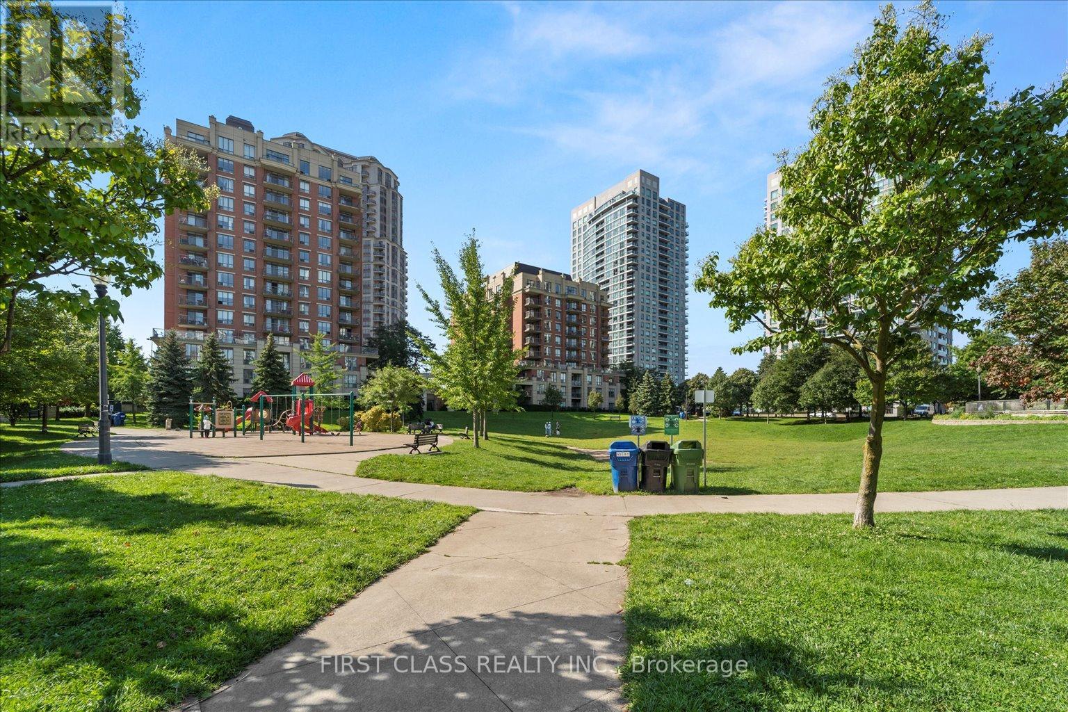 Photo 35 of 326 3 Everson Drive, Toronto ON